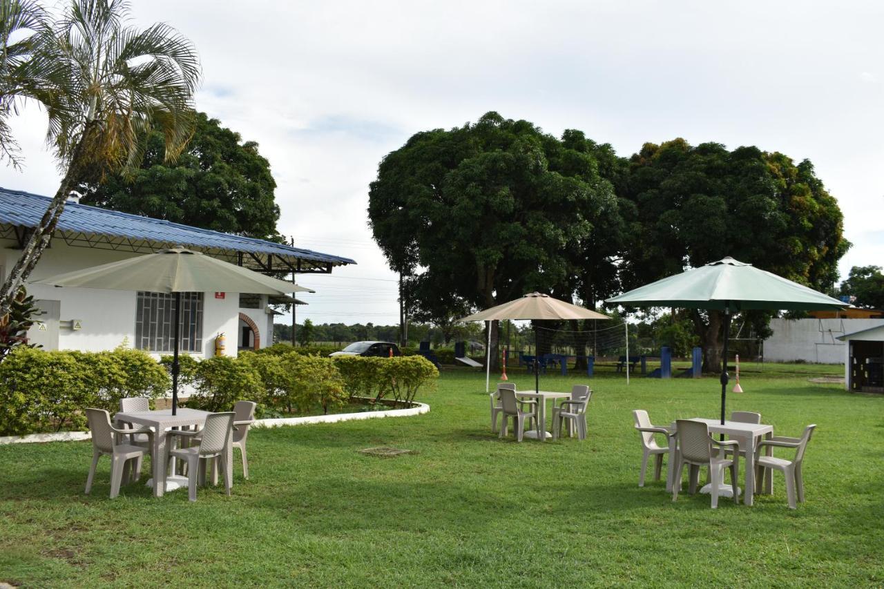 Club Bella Suiza - Carlos Ossa Escobar Marsella  Extérieur photo