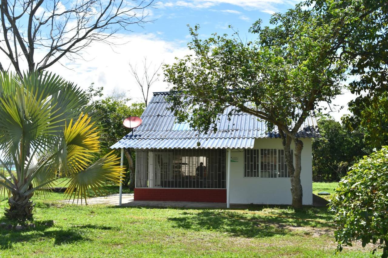 Club Bella Suiza - Carlos Ossa Escobar Marsella  Extérieur photo