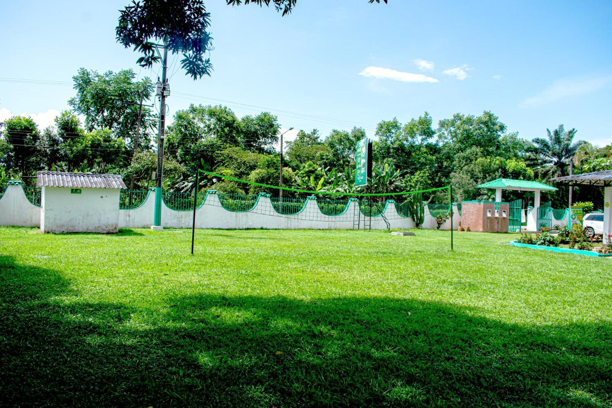 Club Bella Suiza - Carlos Ossa Escobar Marsella  Extérieur photo